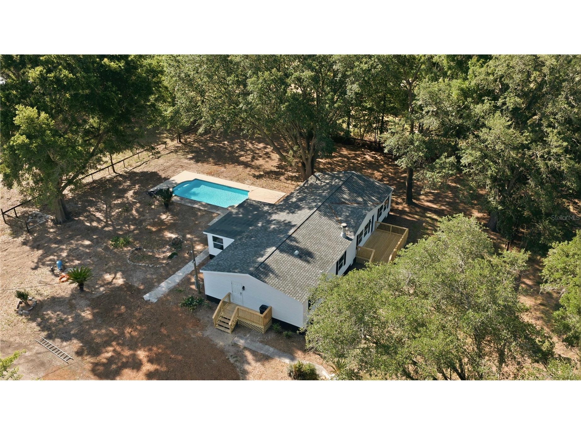 8495 NE 33rd Court Anthony FL 32617 OM723576 image1
