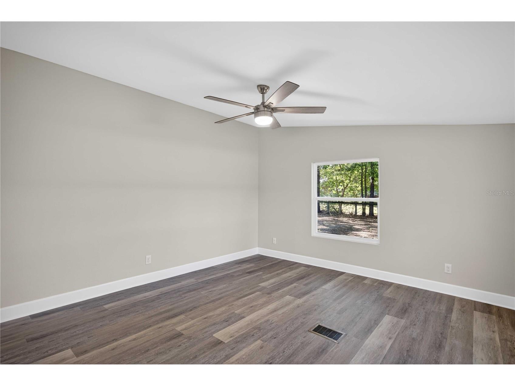 8495 NE 33rd Court Anthony FL 32617 OM723576 image12