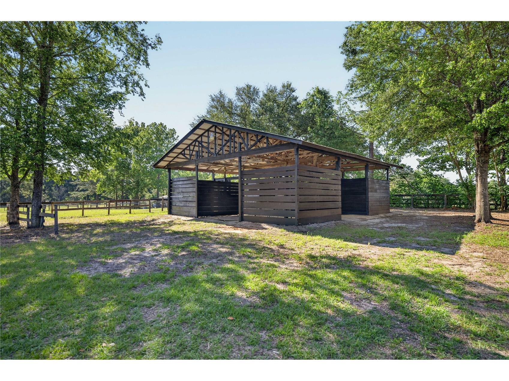 8495 NE 33rd Court Anthony FL 32617 OM723576 image32