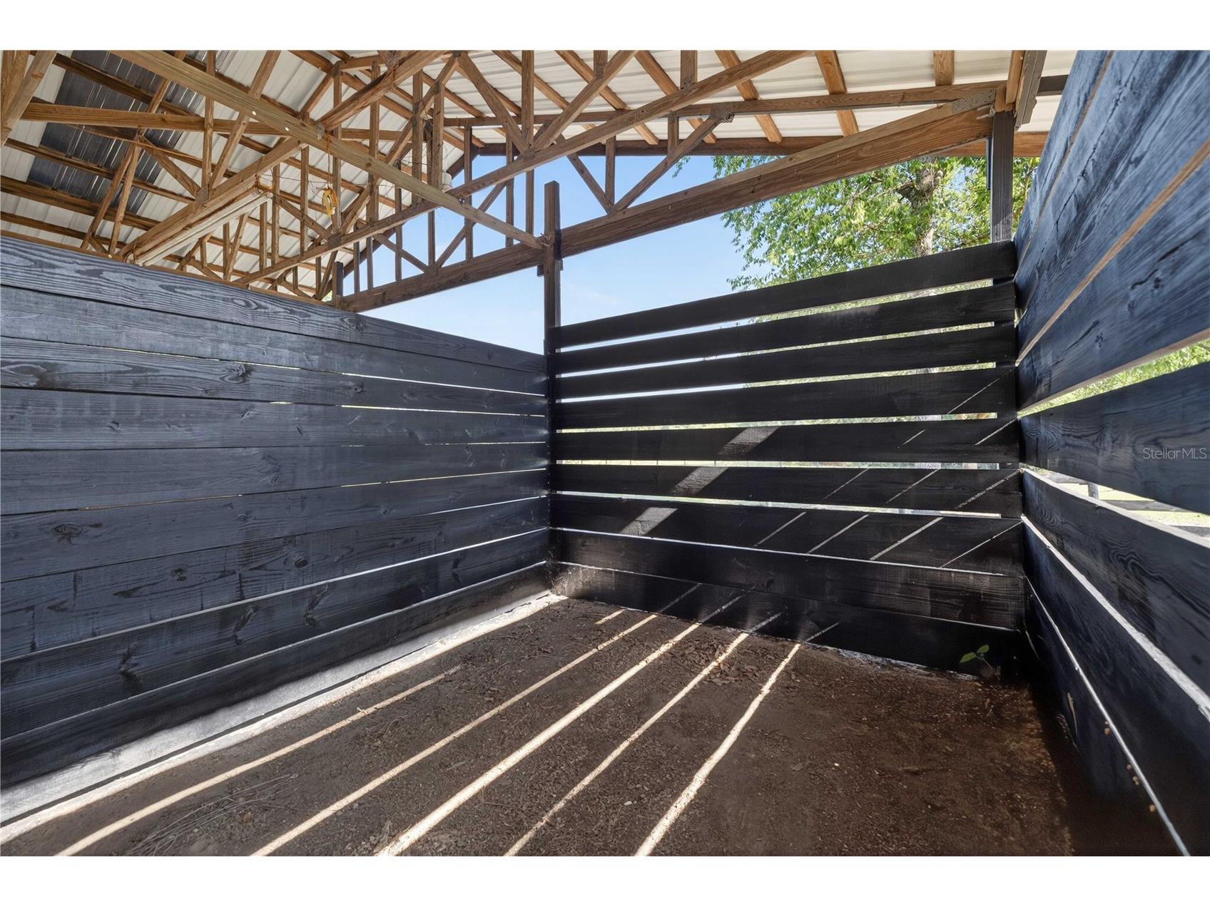 8495 NE 33rd Court Anthony FL 32617 OM723576 image33