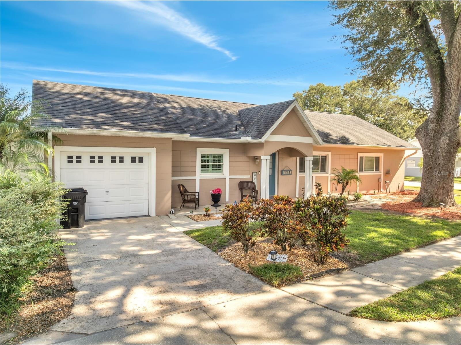 8495 Oak Bluff Drive Orlando FL 32827 O6353170 image1