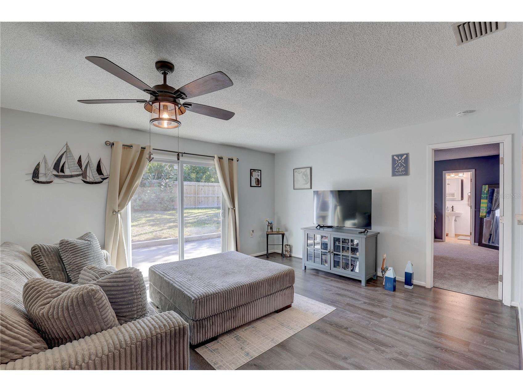 8497 137th Street Seminole FL 33776 TB8466824 image14