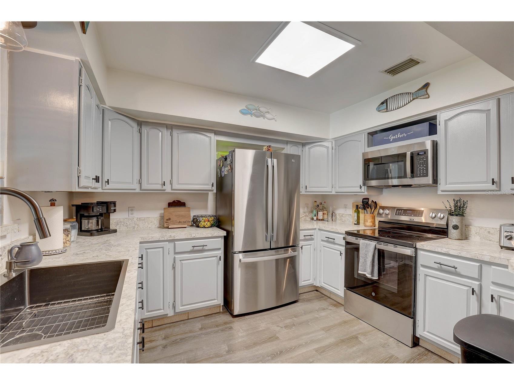 8497 137th Street Seminole FL 33776 TB8466824 image17