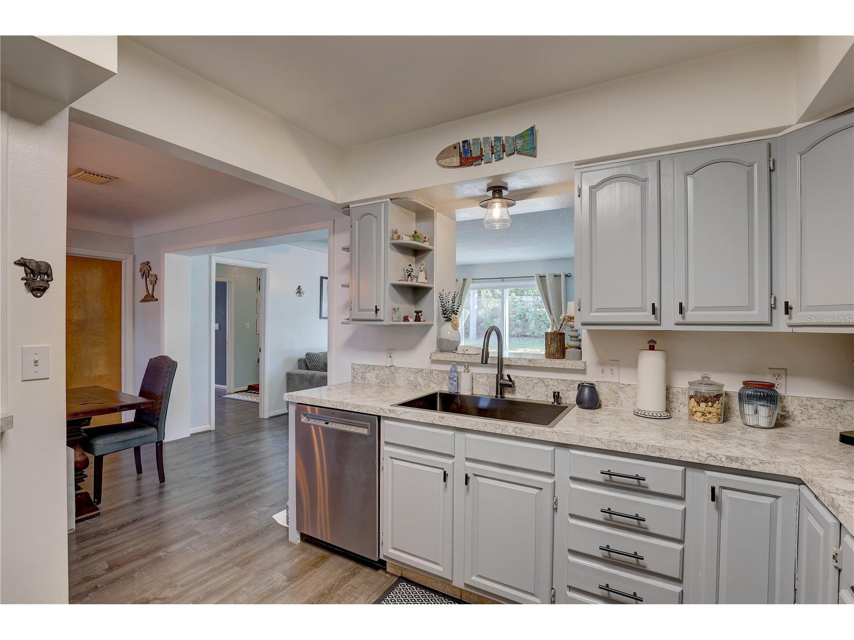 8497 137th Street Seminole FL 33776 TB8466824 image20