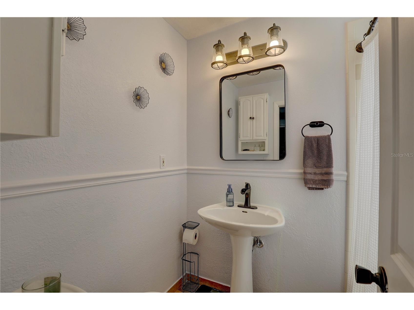 8497 137th Street Seminole FL 33776 TB8466824 image25