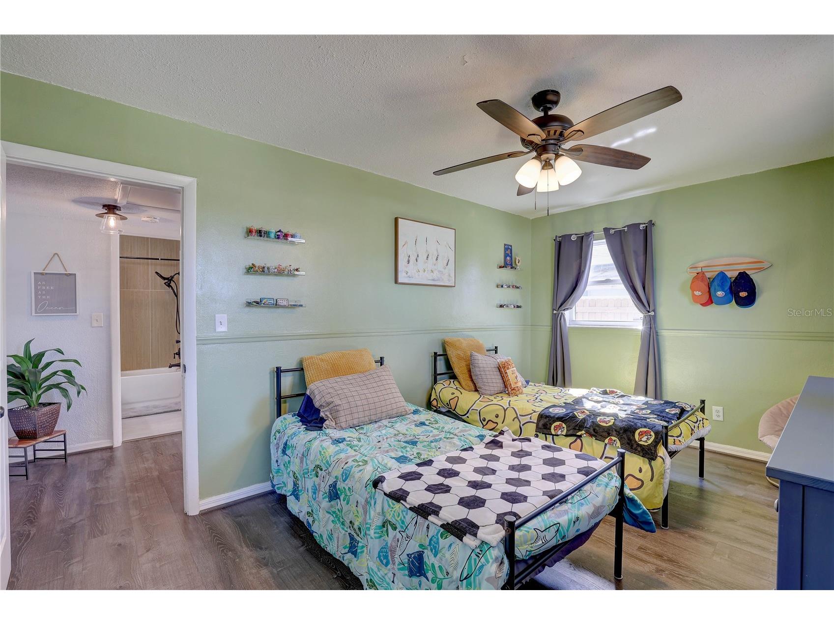 8497 137th Street Seminole FL 33776 TB8466824 image34