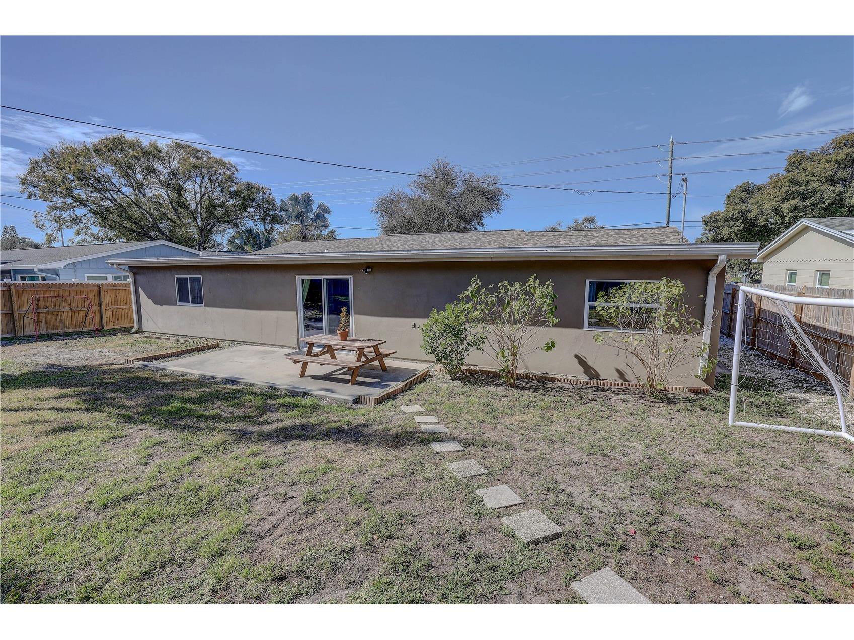 8497 137th Street Seminole FL 33776 TB8466824 image40