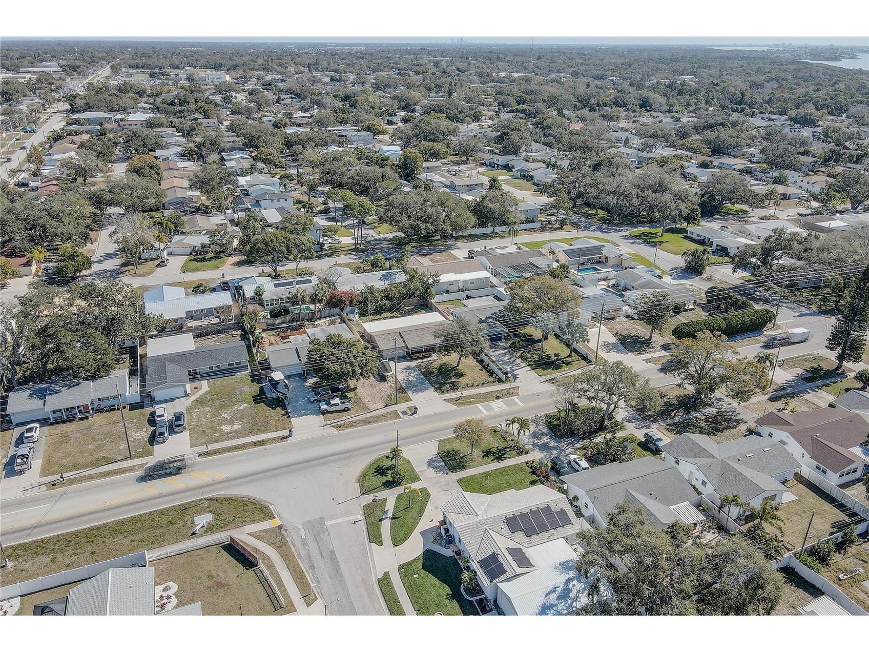 8497 137th Street Seminole FL 33776 TB8466824 image44
