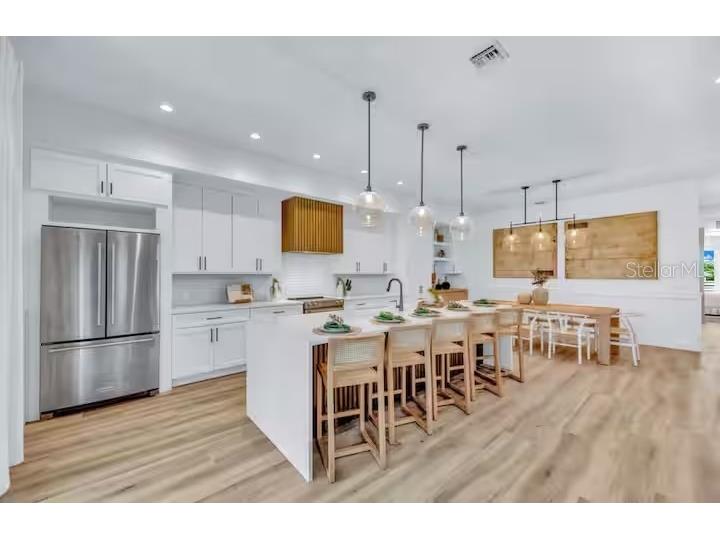 85 Avenida Messina Sarasota FL 34242 A4686937 image10