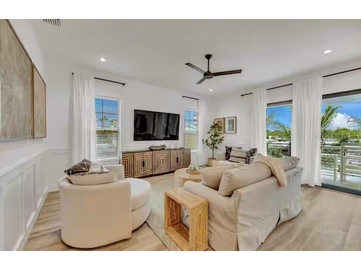 85 Avenida Messina Sarasota FL 34242 A4686937 image17