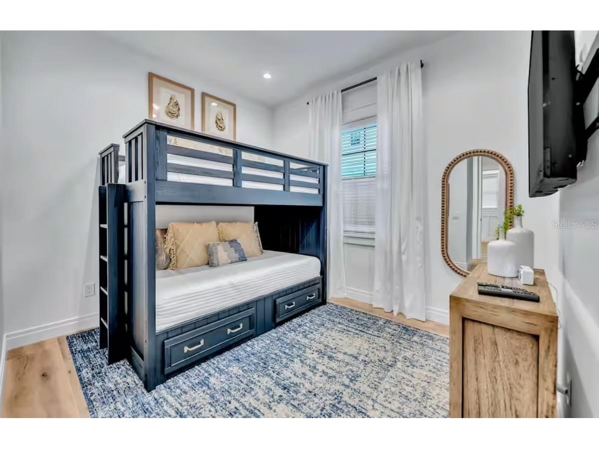85 Avenida Messina Sarasota FL 34242 A4686937 image27