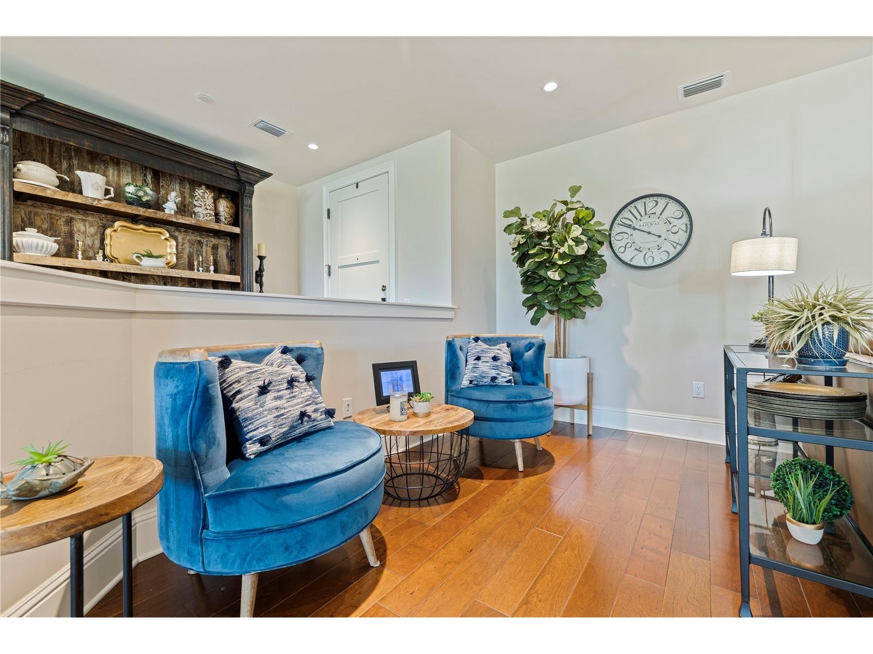 85 Belleview Boulevard #204 Belleair FL 33756 TB8421860 image7