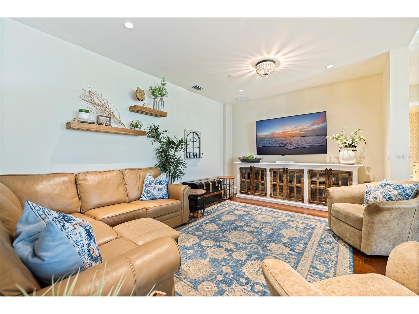 85 Belleview Boulevard #204 Belleair FL 33756 TB8421860 image8