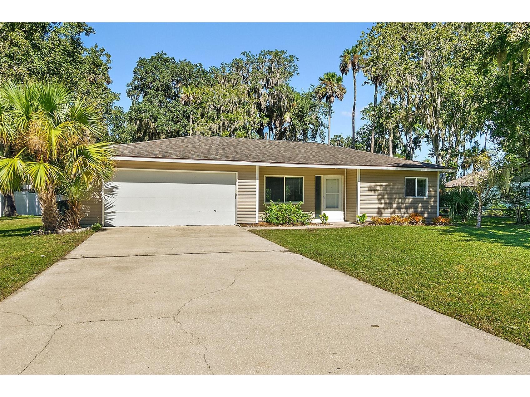 85 Black Bear Lane Palm Coast FL 32137 OM711698 image1