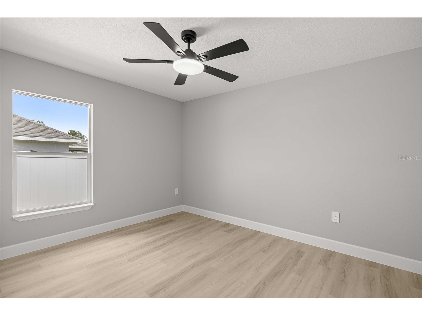 85 Juniper Loop Circle Ocala FL 34480 OM725628 image19