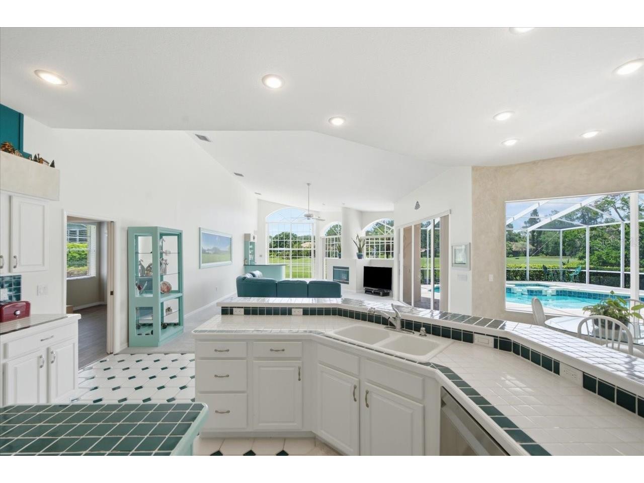 85 Kelleys Trail Oldsmar FL 34677 TB8527215 image24