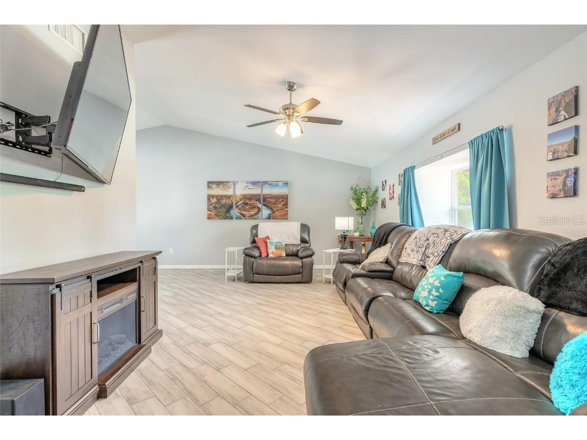 85 Pheasant Drive Palm Coast FL 32164 V4942543 image8