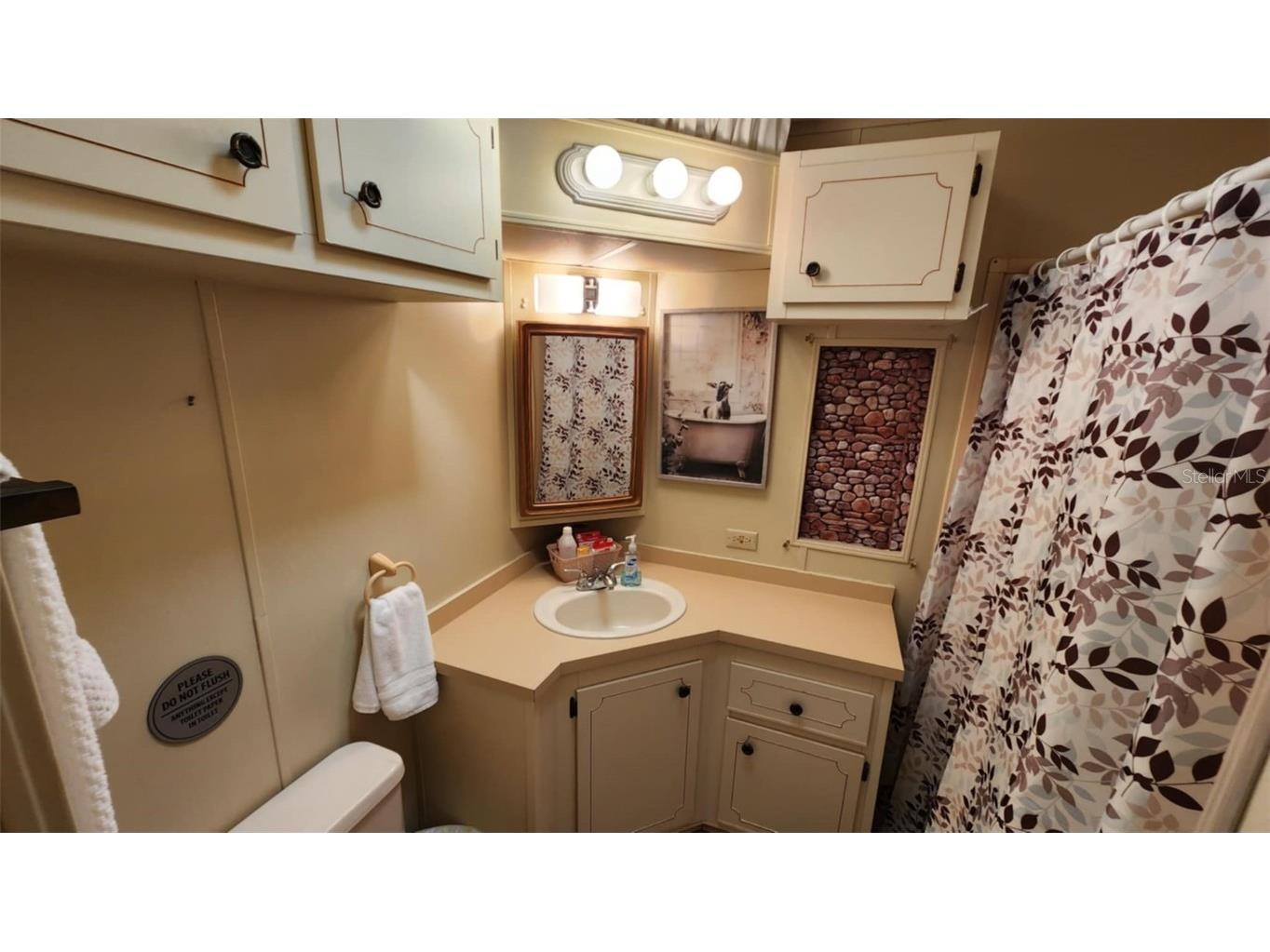 85 Roan Road River Ranch FL 33867 TB8346615 image12