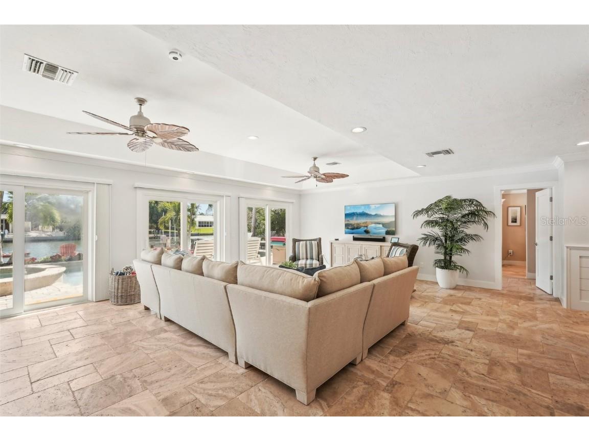 85 S Polk Drive Sarasota FL 34236 - SARASOTA BAY A4479064 image16