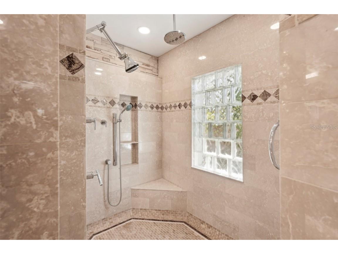 85 S Polk Drive Sarasota FL 34236 - SARASOTA BAY A4479064 image43