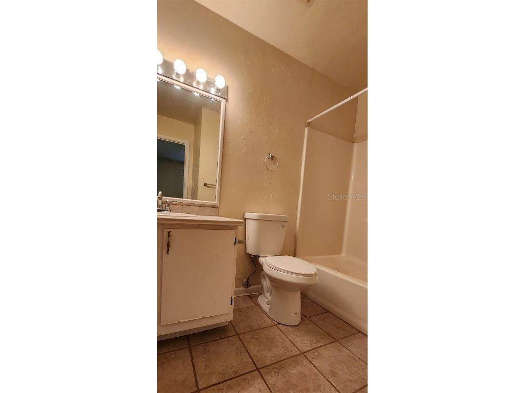 85 SE 16th Avenue #F301 Gainesville FL 32601 GC535928 image11