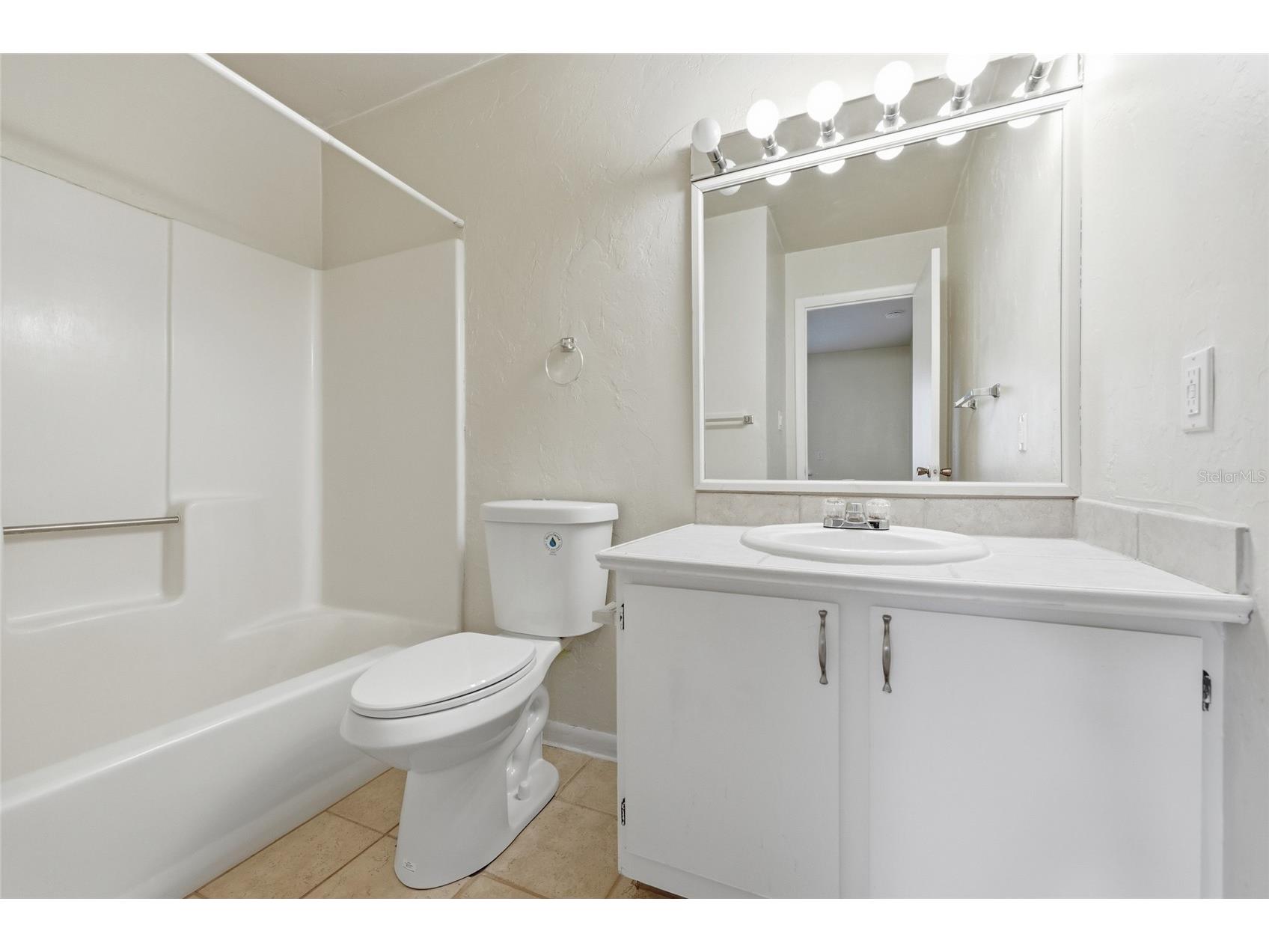 85 SE 16th Avenue #F301 Gainesville FL 32601 GC539151 image11