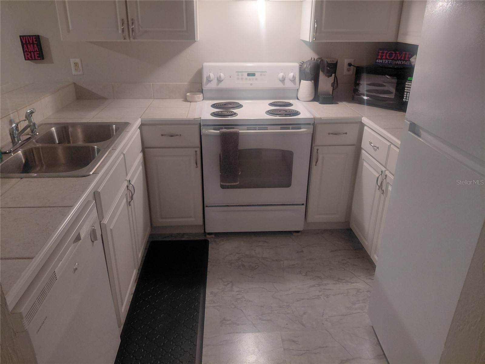 85 SE 16th Avenue #F302 Gainesville FL 32601 A4682726 image7