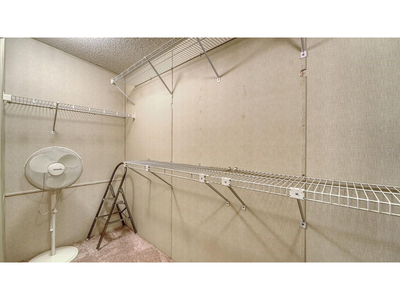 85 Southwinds Drive Sarasota FL 34231 A4666292 image25