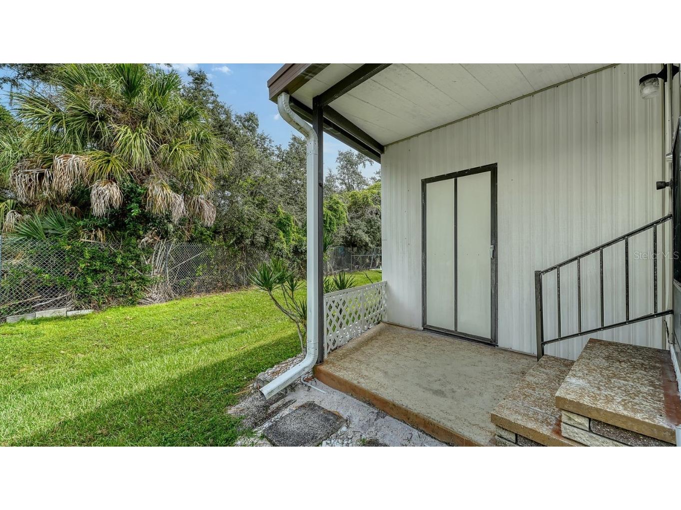 85 Southwinds Drive Sarasota FL 34231 A4666292 image34