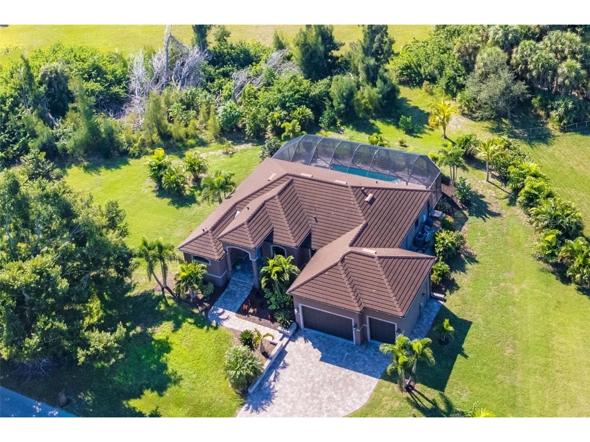 85 Spaniards Road Placida FL 33946 D6144725 image1