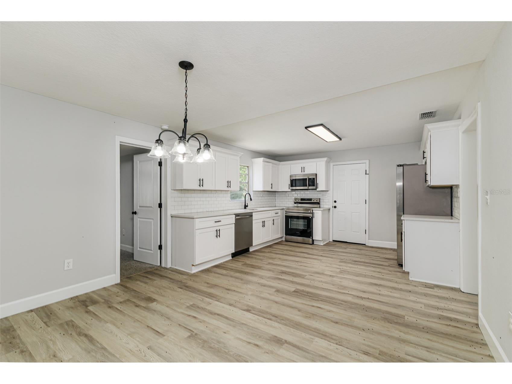 85 Temple Street Mulberry FL 33860 L4962010 image2