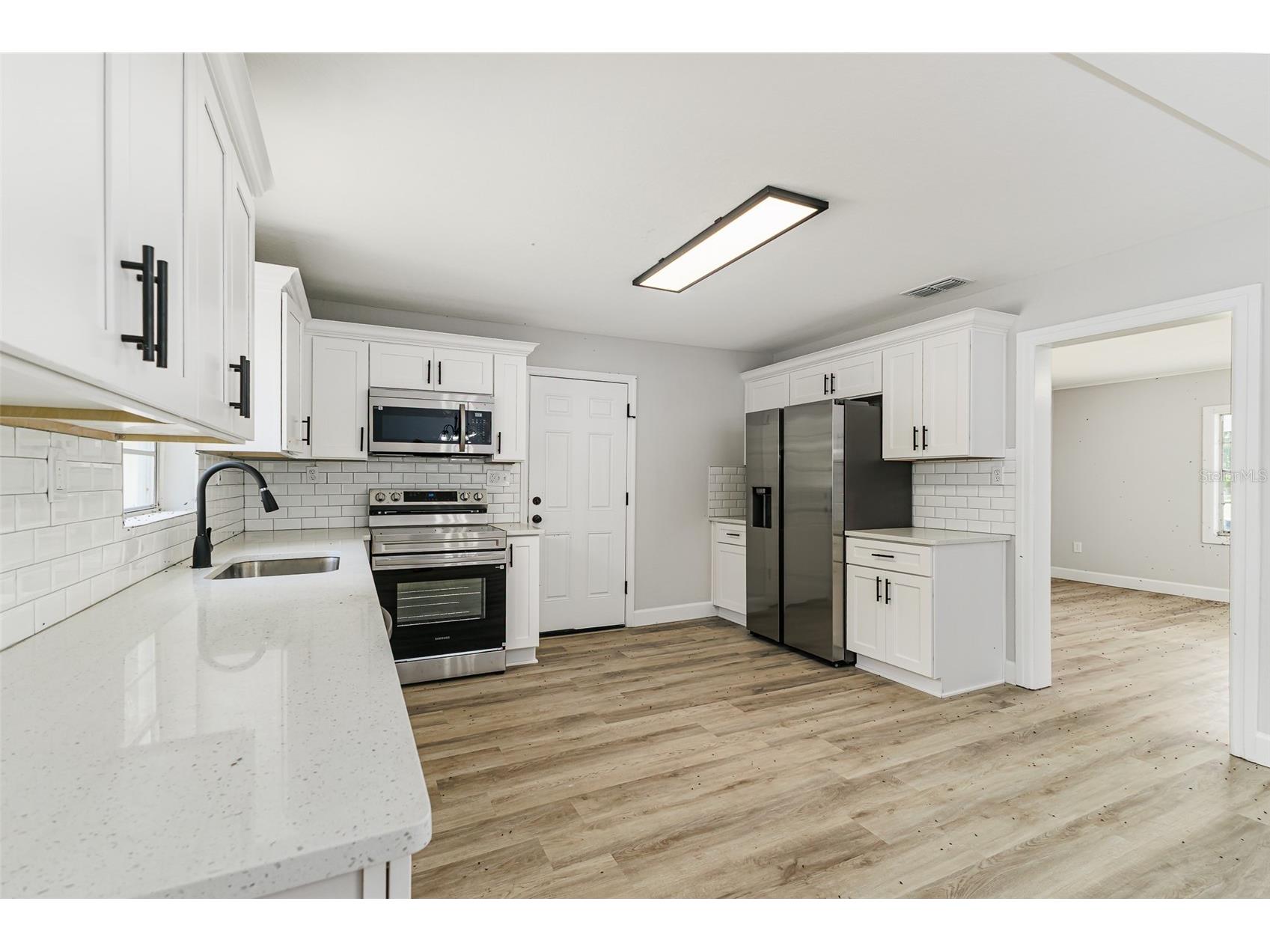 85 Temple Street Mulberry FL 33860 L4962010 image3