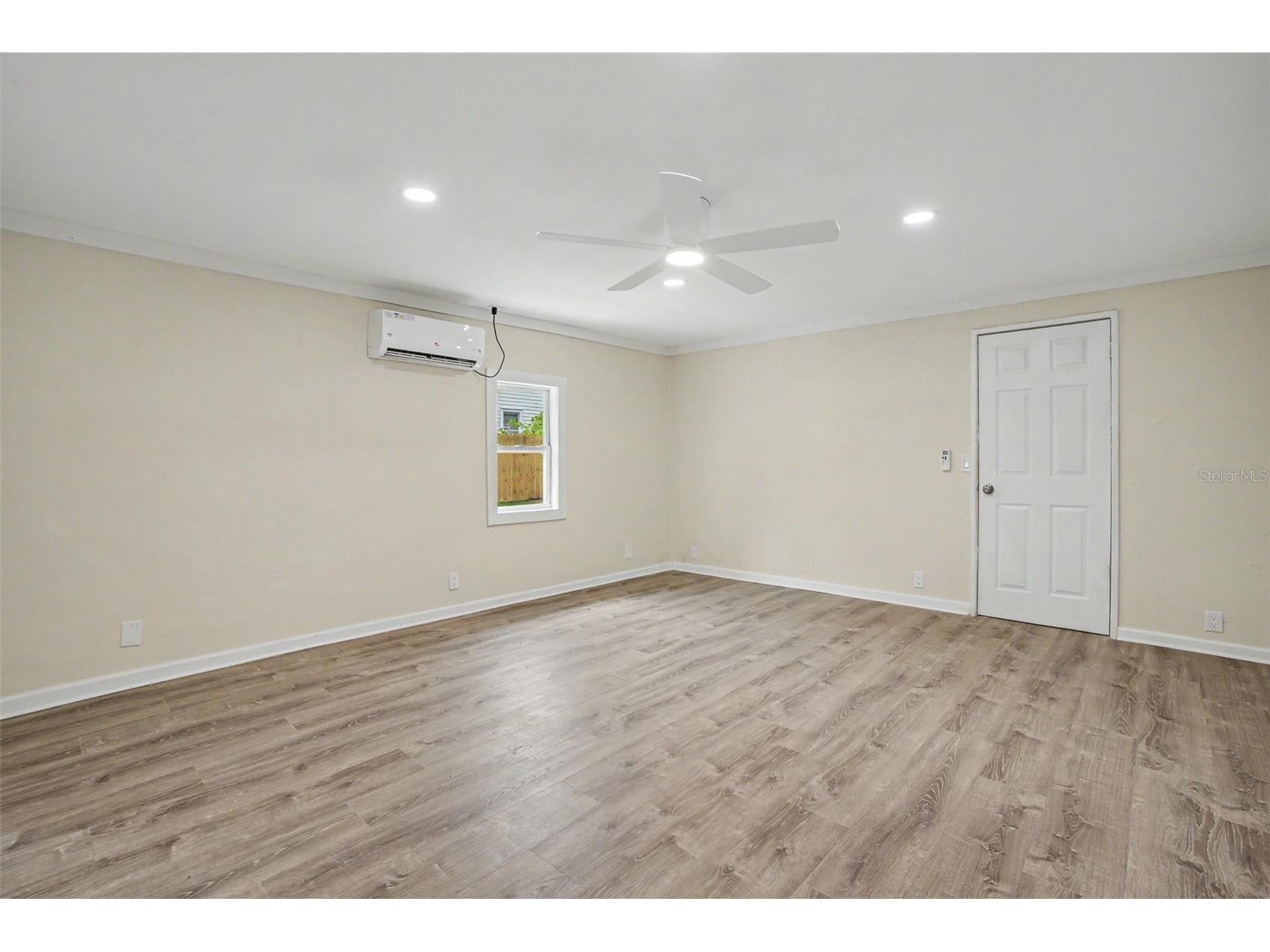 850 18th Avenue S Saint Petersburg FL 33705 TB8505764 image16