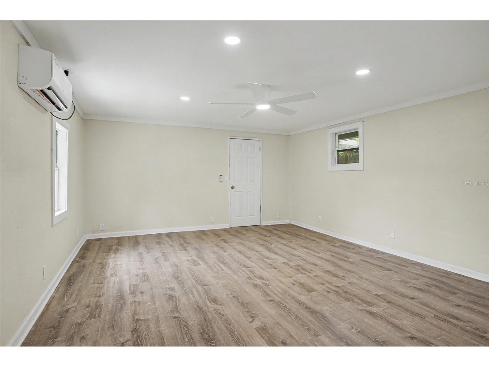 850 18th Avenue S Saint Petersburg FL 33705 TB8505764 image25