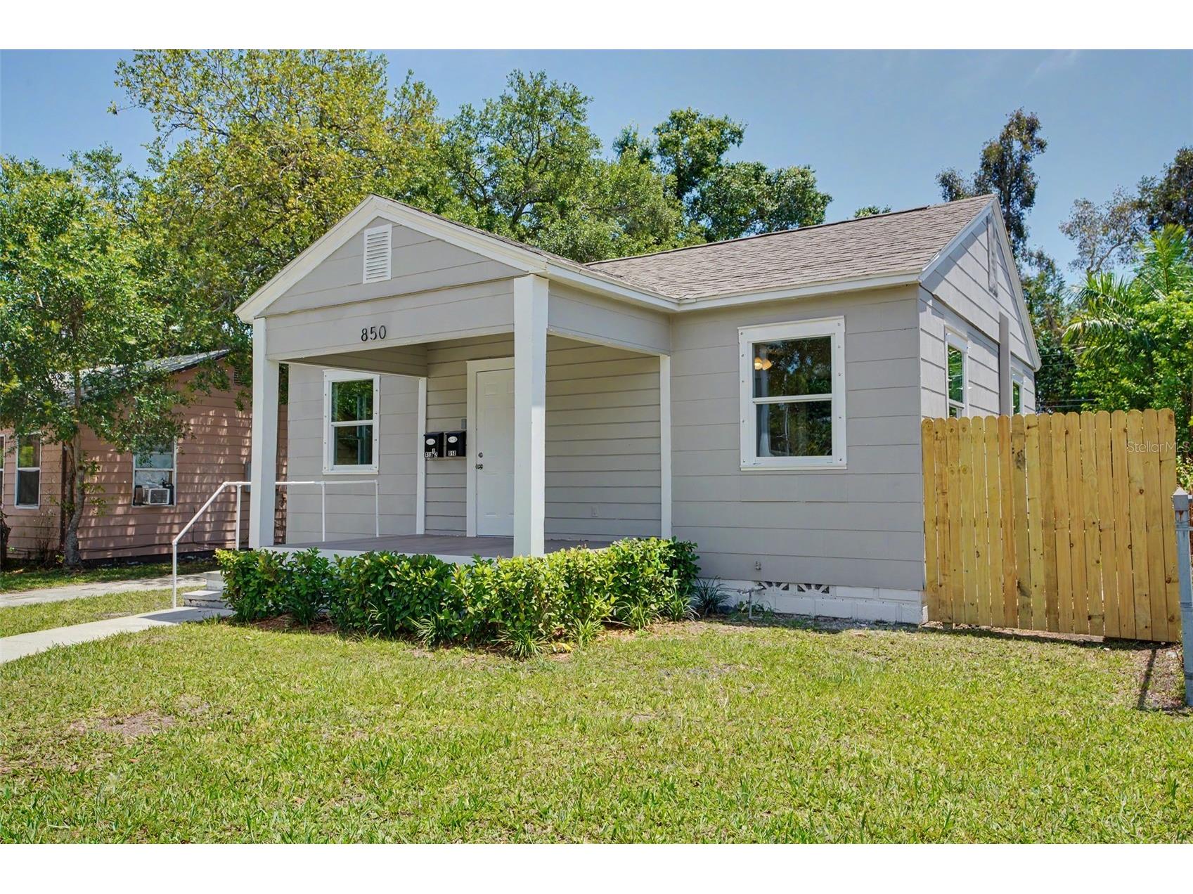 850 18th Avenue S Saint Petersburg FL 33705 TB8505764 image5