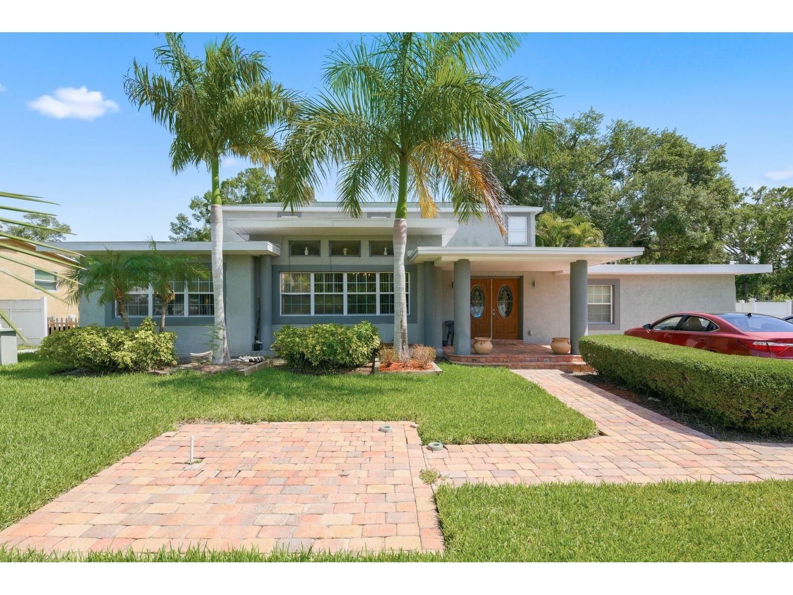 850 36th Avenue S Saint Petersburg FL 33705 TB8512060 image1
