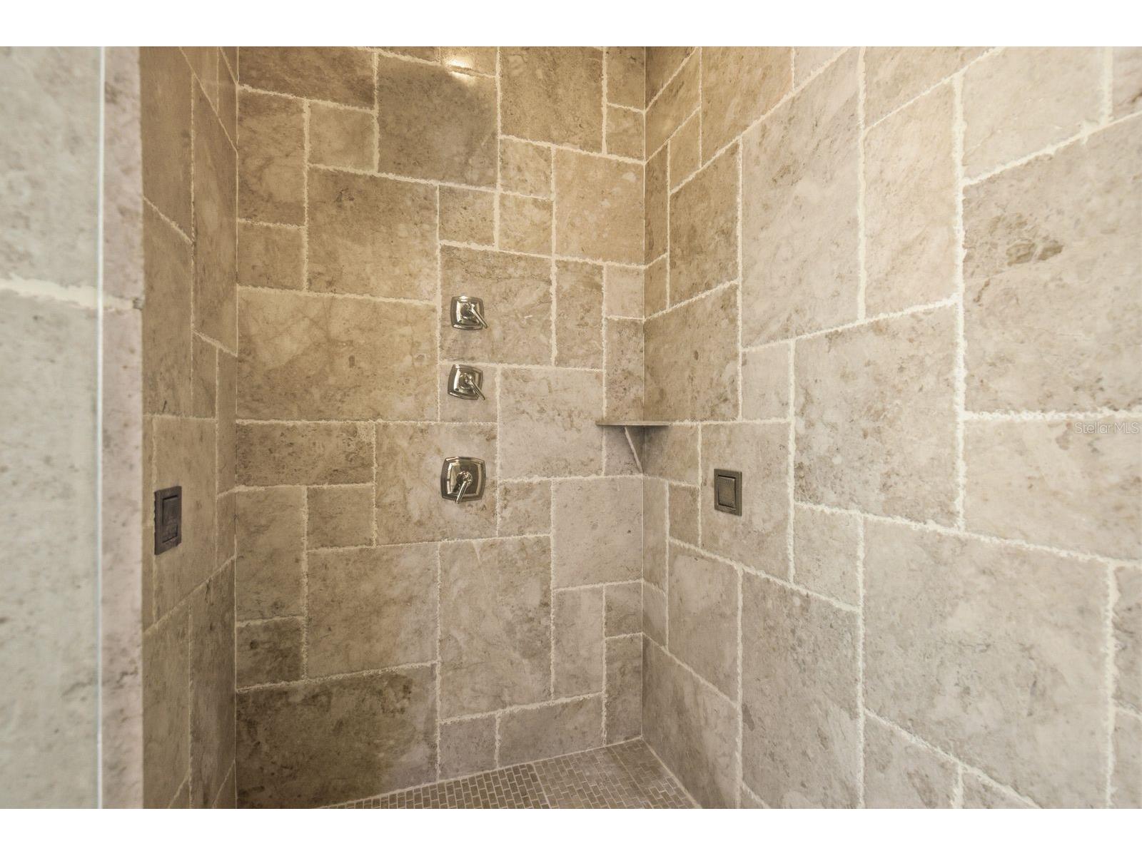 850 36th Avenue S Saint Petersburg FL 33705 TB8512060 image27