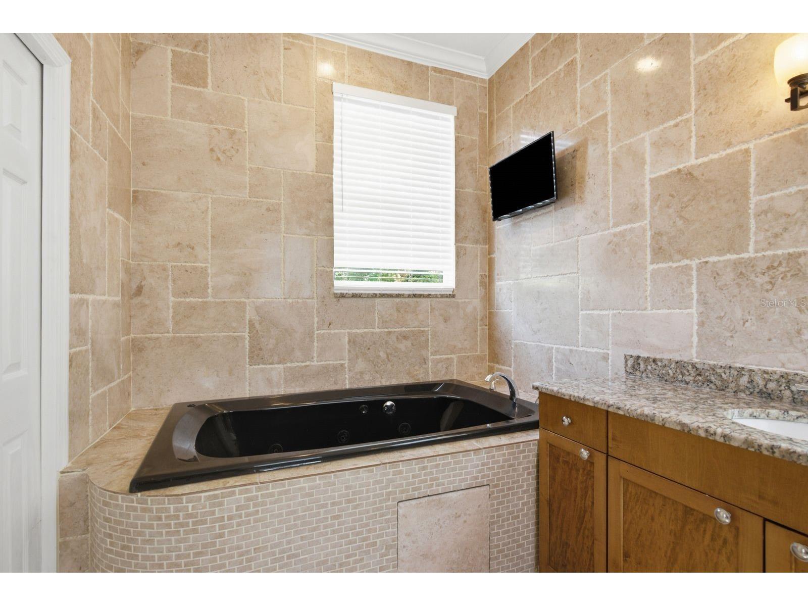 850 36th Avenue S Saint Petersburg FL 33705 TB8512060 image28