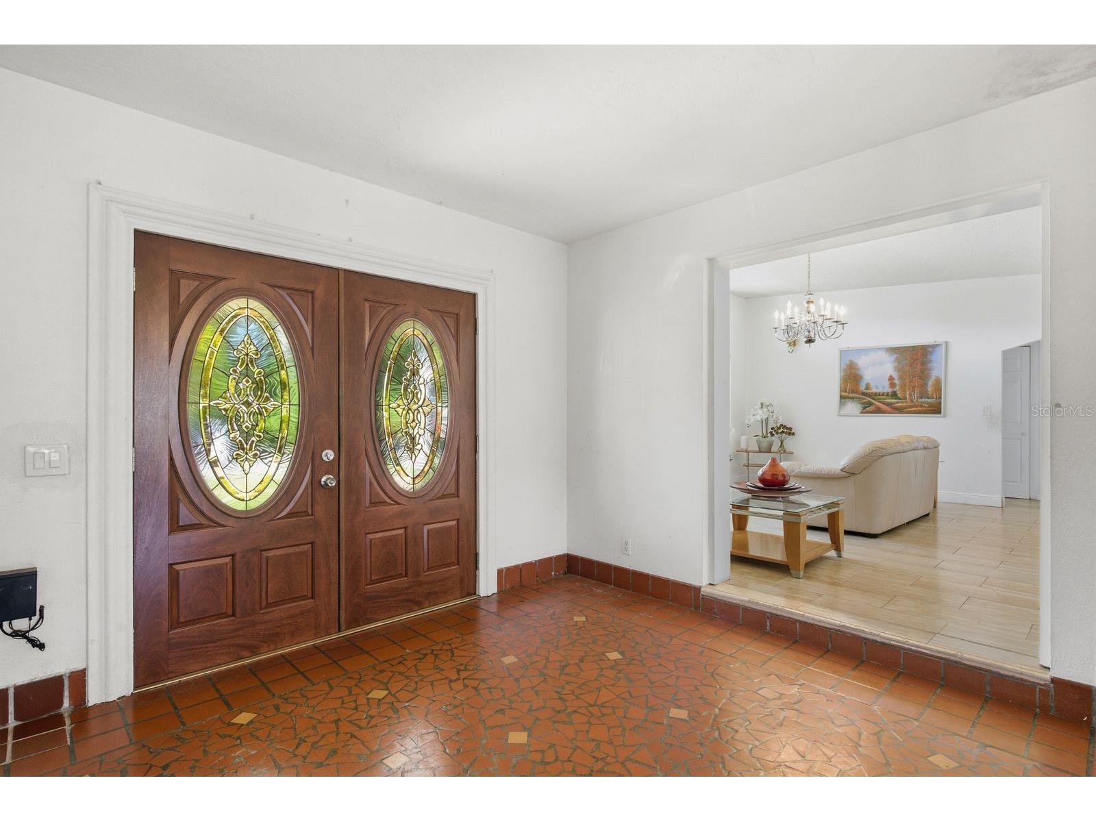 850 36th Avenue S Saint Petersburg FL 33705 TB8512060 image3