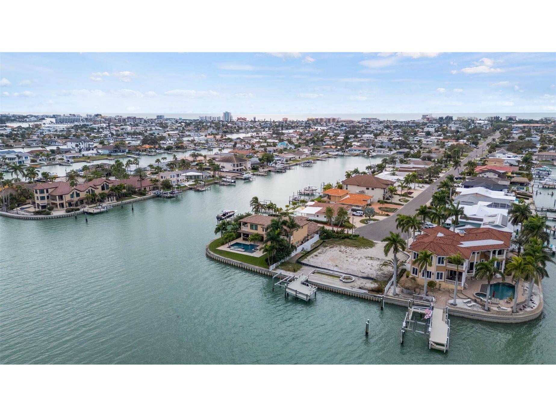 850 Capri Boulevard Treasure Island FL 33706 TB8465583 image9
