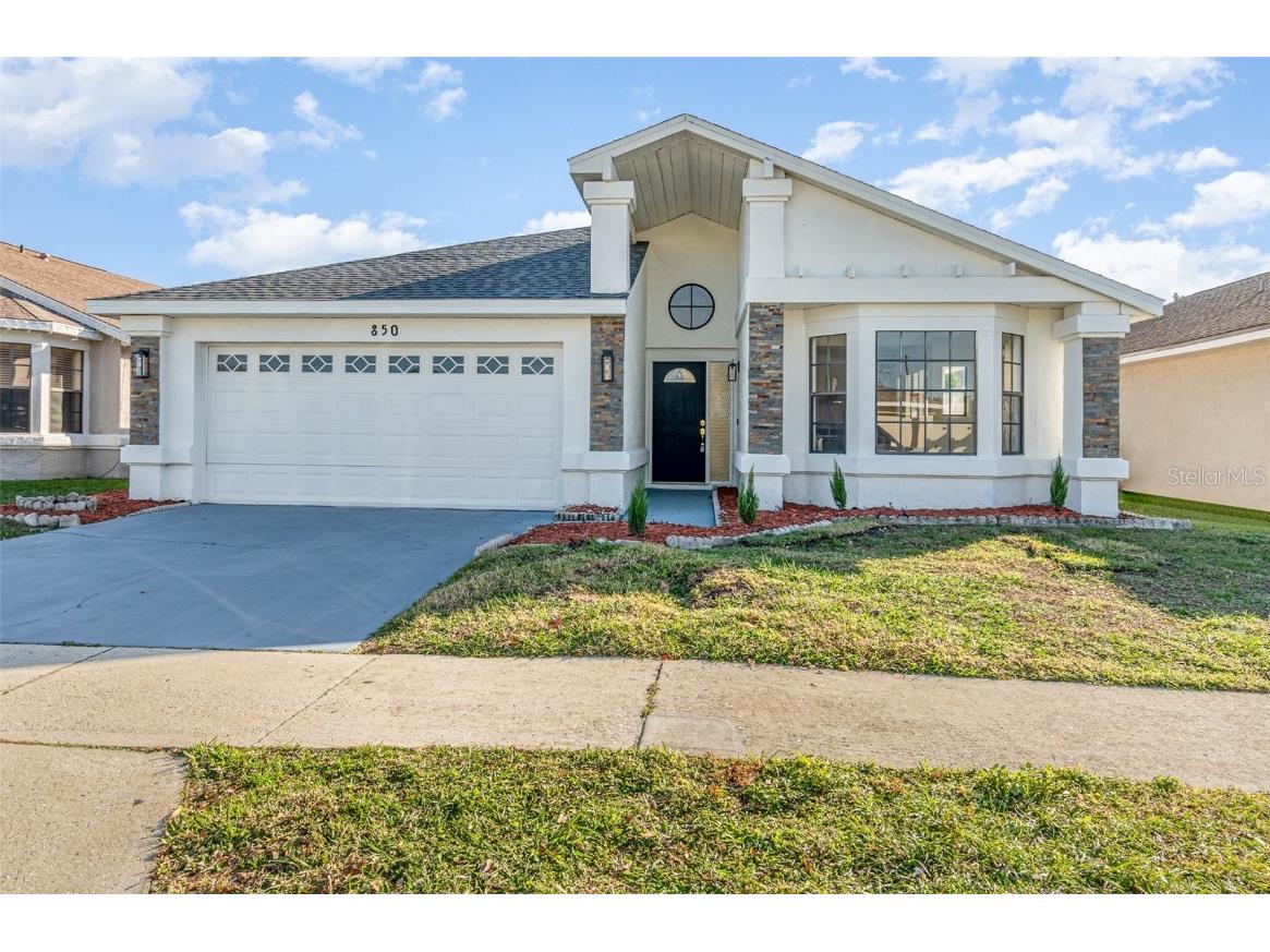 850 Horseshoe Bay Drive Kissimmee FL 34741 O6165510 image1