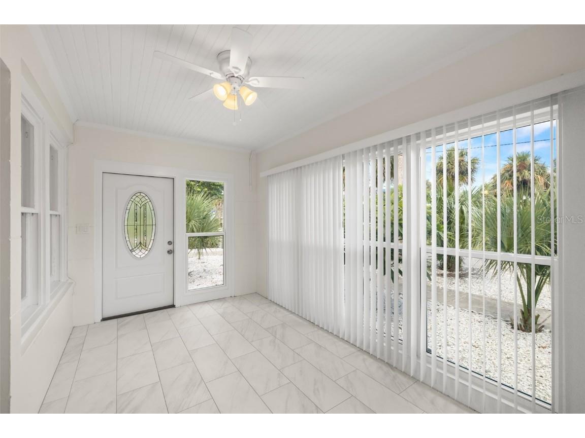 850 Mandalay Avenue Clearwater Beach FL 33767 TB8303509 image14