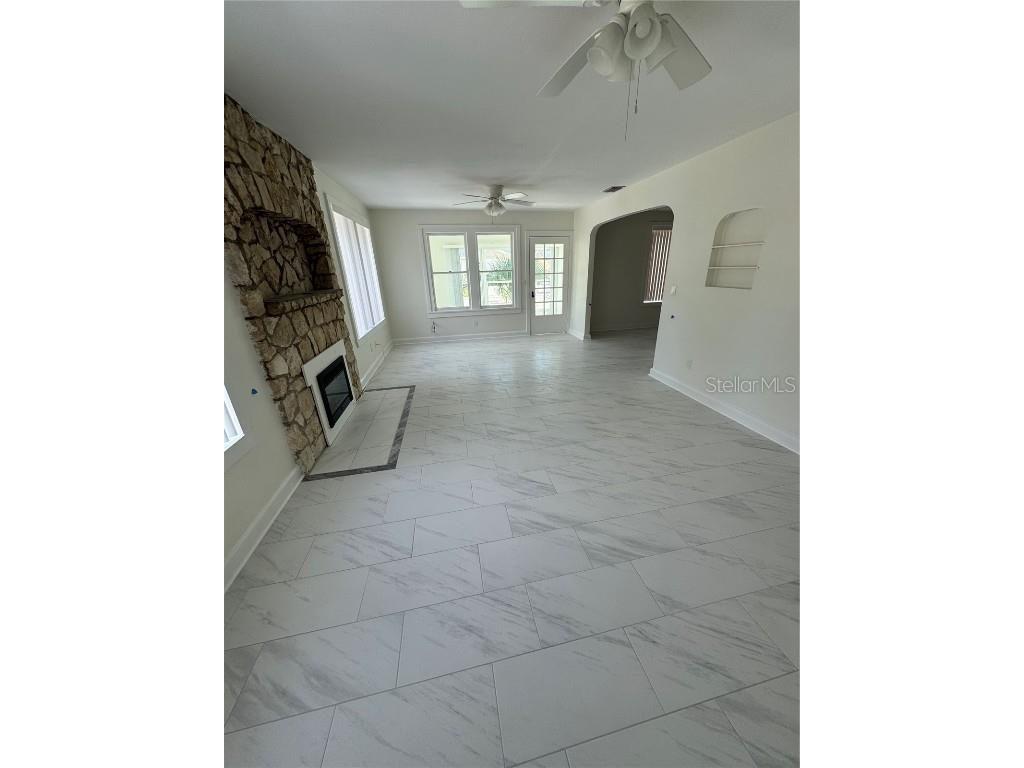 850 Mandalay Avenue Clearwater Beach FL 33767 TB8303509 image15