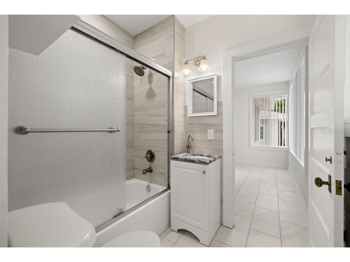 850 Mandalay Avenue Clearwater Beach FL 33767 TB8303509 image30