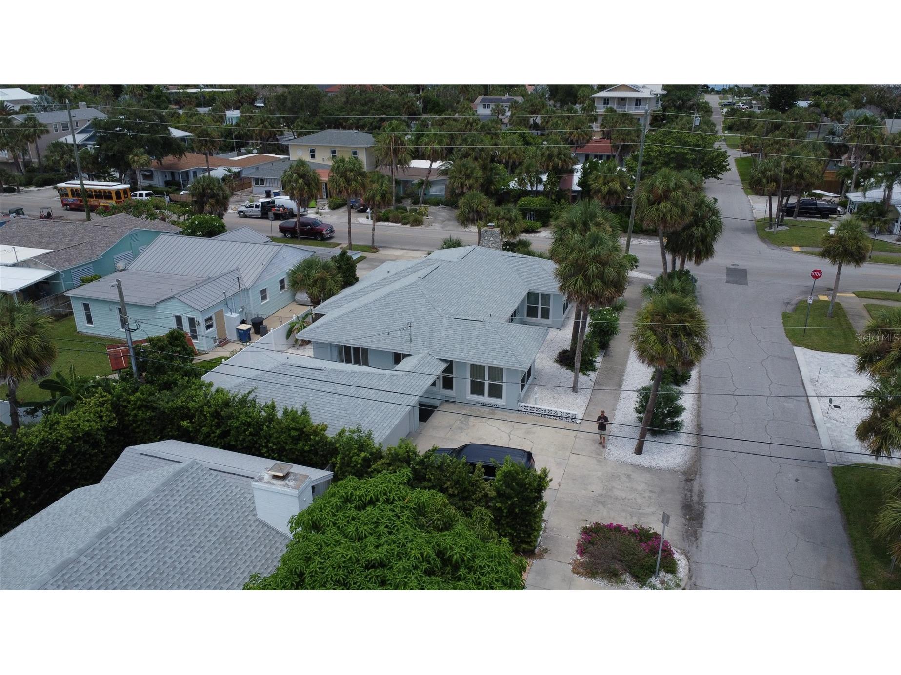 850 Mandalay Avenue Clearwater Beach FL 33767 TB8489421 image21