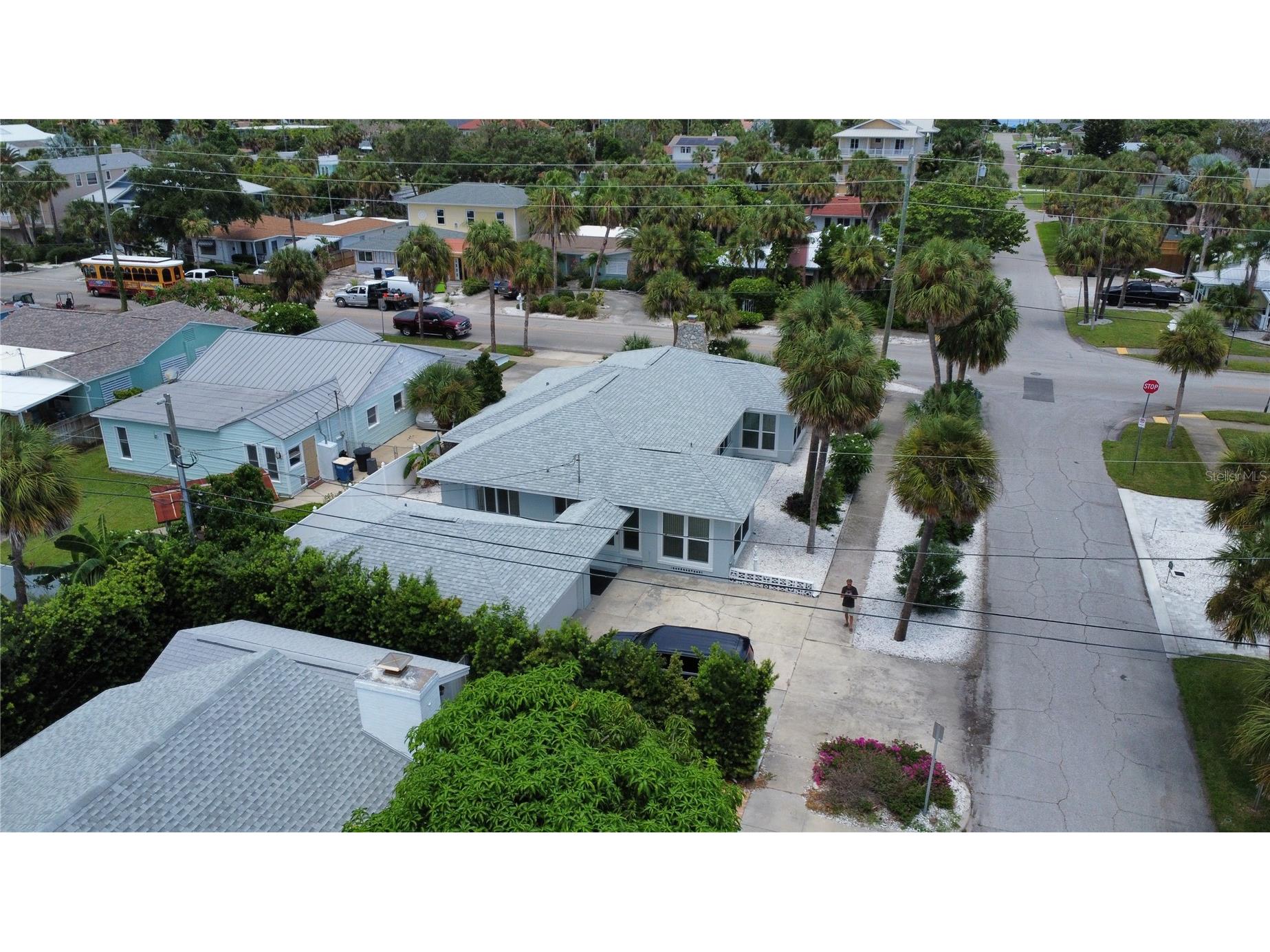 850 Mandalay Avenue Clearwater Beach FL 33767 TB8489421 image37