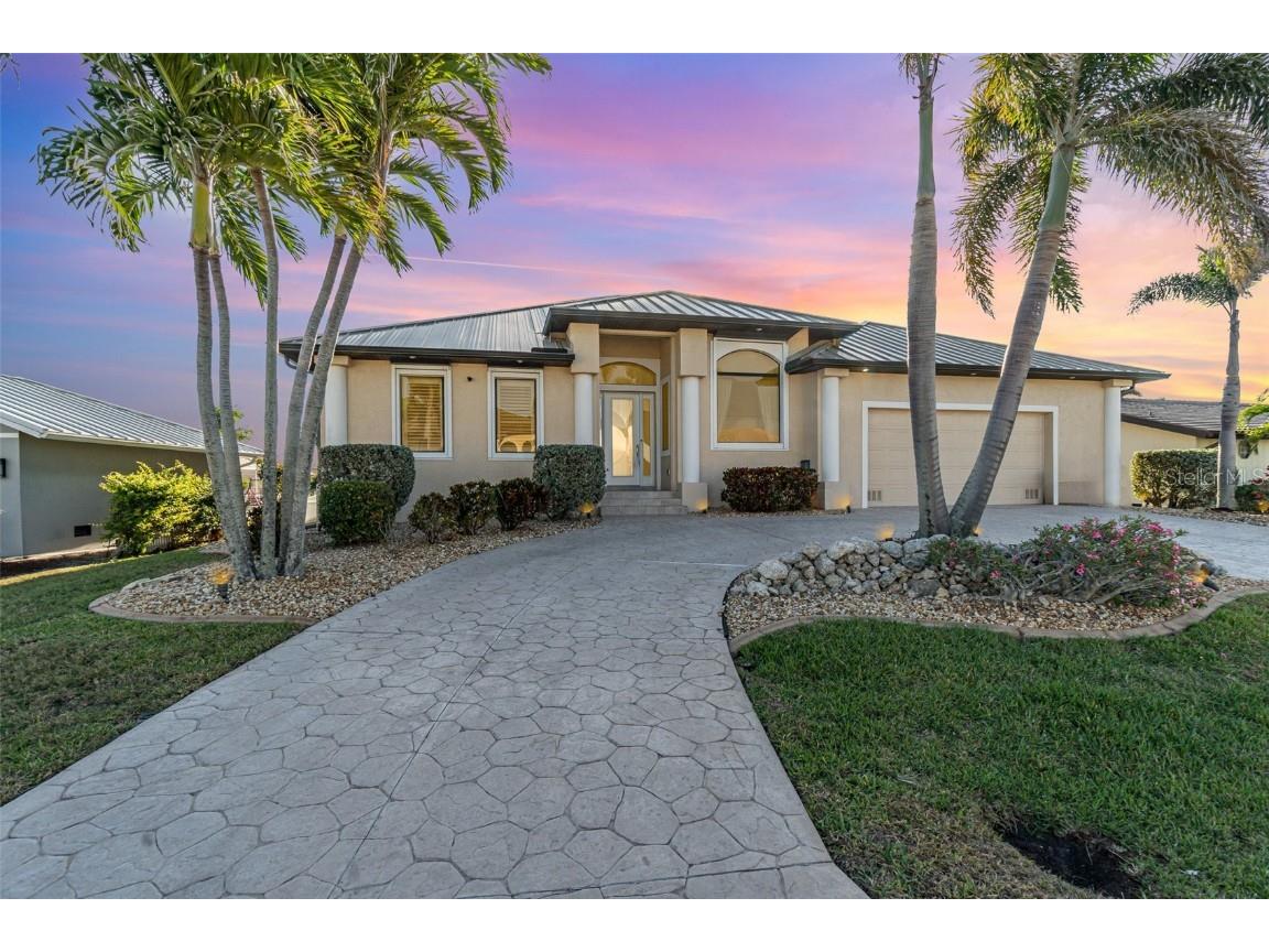 850 Napoli Lane Punta Gorda FL 33950 - MUSSEL BAYOU C7507068 image1