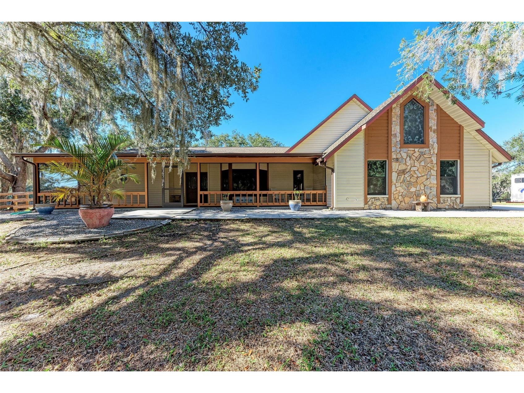 850 Palm View Way Sarasota FL 34240 A4680756 image1