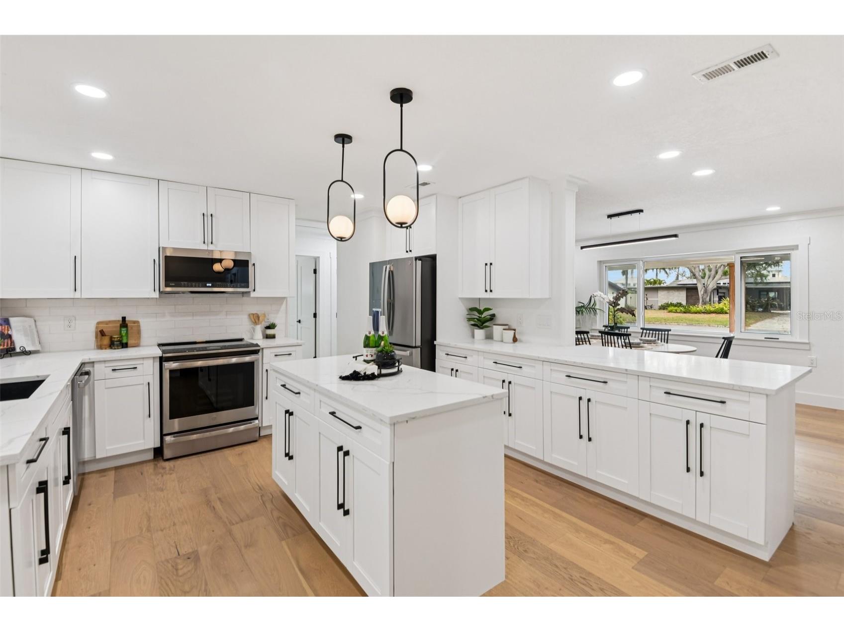 850 Rafael Boulevard NE Saint Petersburg FL 33704 TB8479963 image12