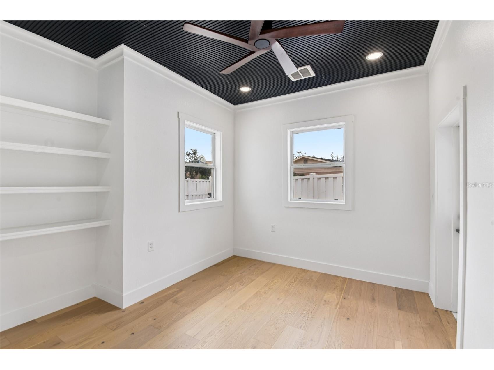 850 Rafael Boulevard NE Saint Petersburg FL 33704 TB8479963 image29